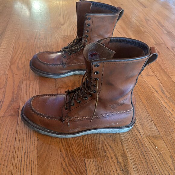 Red Wing Shoes Inch Classic Moc in Brown Leather Heritage